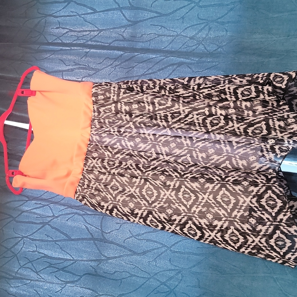 Size 3x Deb strapless dress